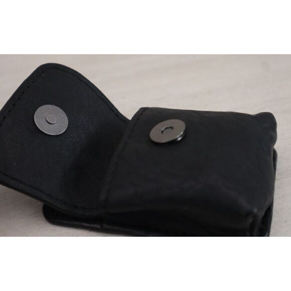 Free People Street Sounds Black Leather Case For Airpods + Earbuds - Picture 4 of 8